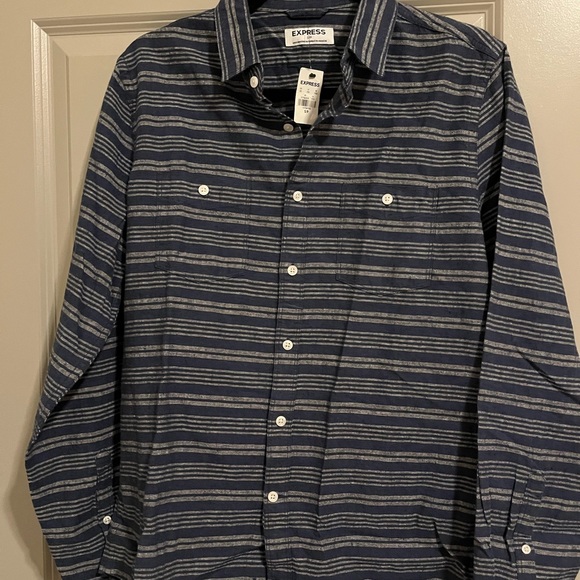 EXPRESS NWT Men Blue & White Stripe Linen/Cotton Blend Double Pocket Shirt Small - Picture 2 of 3